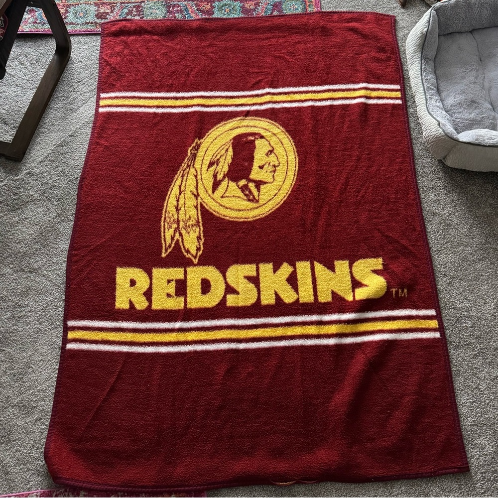 Vintage Redskins Blanket